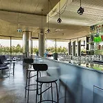 Loisium Wine & 4*