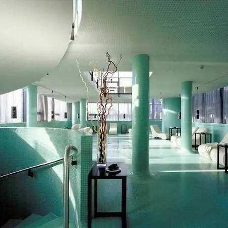 Resort Loisium Wine & 4*