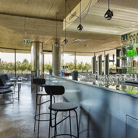 Loisium Wine & 4*