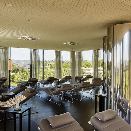 Loisium Wine & Resort 4*